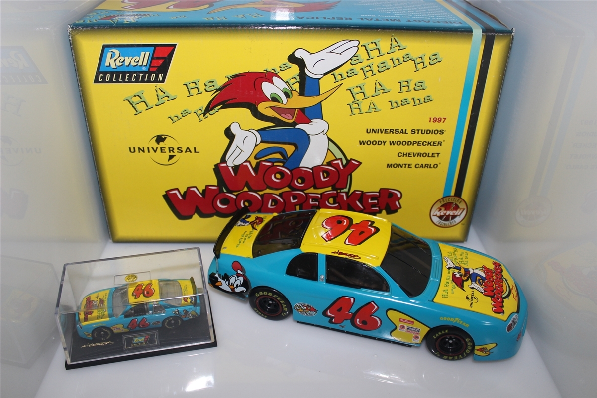 New 1997 Revell 1:24 & 64 NASCAR Wally Dallenbach Woody Woodpecker Monte Carlo